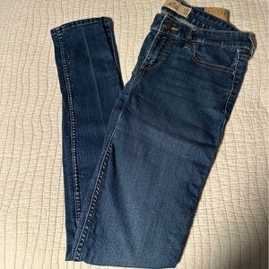 Size 7 Long Super Skinny Hollister Brand Jeans